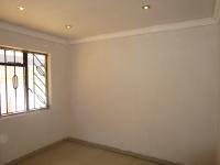 Bed Room 2 of property in Naledi
