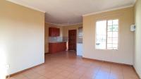 Lounges - 18 square meters of property in Bronkhorstspruit
