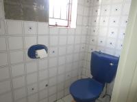 Guest Toilet - 2 square meters of property in Zakariyya Park