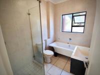 Bathroom 1 of property in Noordhang