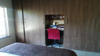 Bed Room 2 - 20 square meters of property in Noordhoek (Bloemfontein)