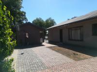 Backyard of property in Noordhoek (Bloemfontein)