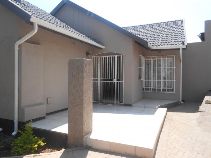 4 Bedroom House for Sale For Sale in Rhodesfield - Private Sale - MR174084