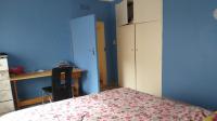 Bed Room 1 - 14 square meters of property in Lakefield