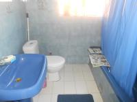 Main Bathroom - 4 square meters of property in Fordsburg