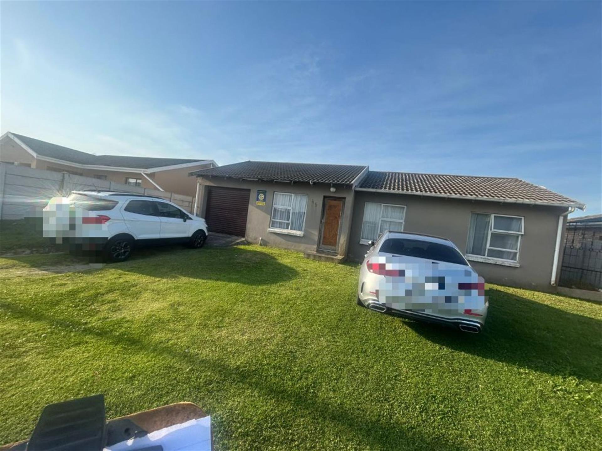 Front View of property in Fairview - PE