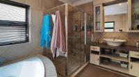 Main Bathroom - 8 square meters of property in Hartbeespoort