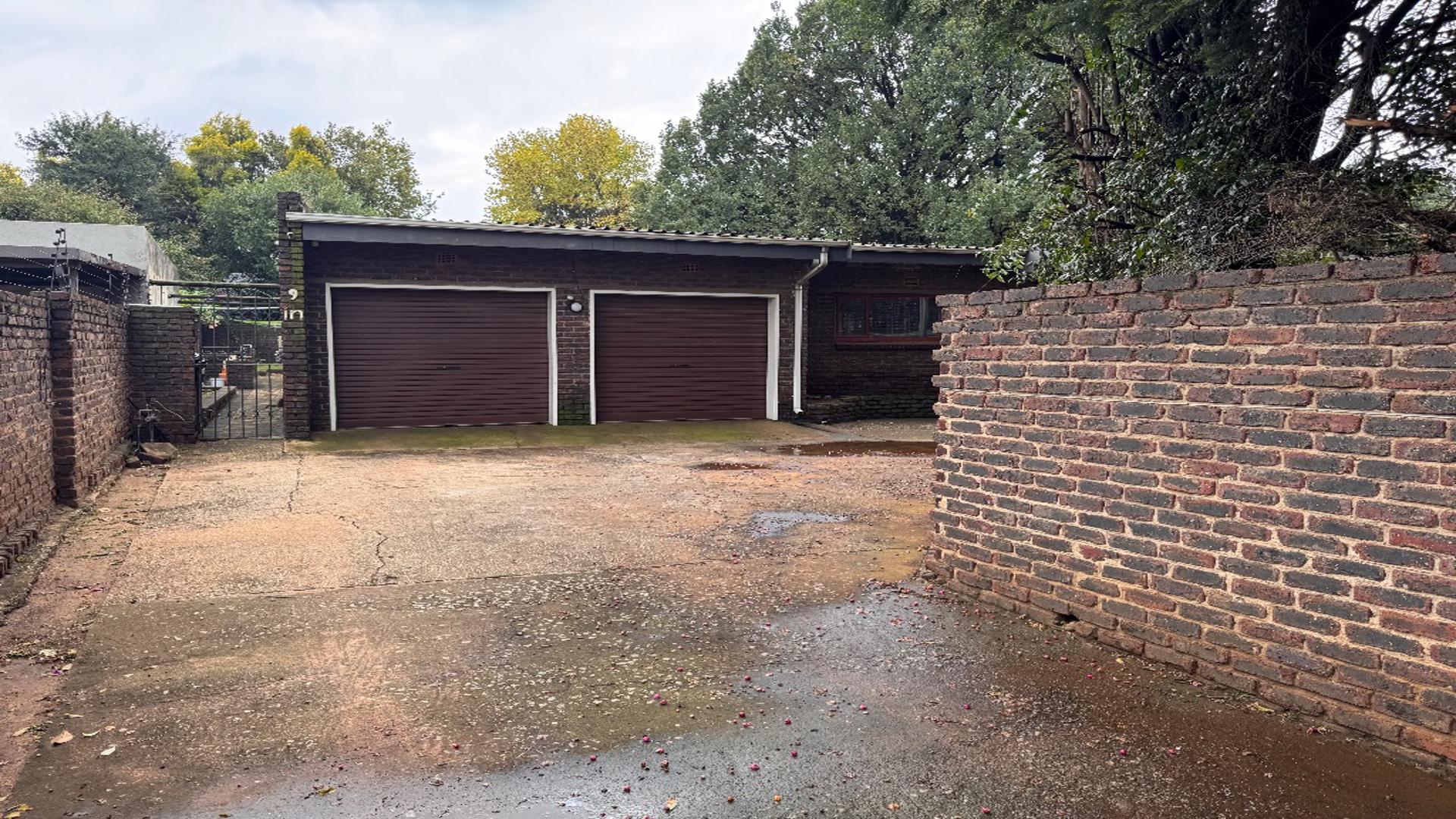 Front View of property in Kempton Park