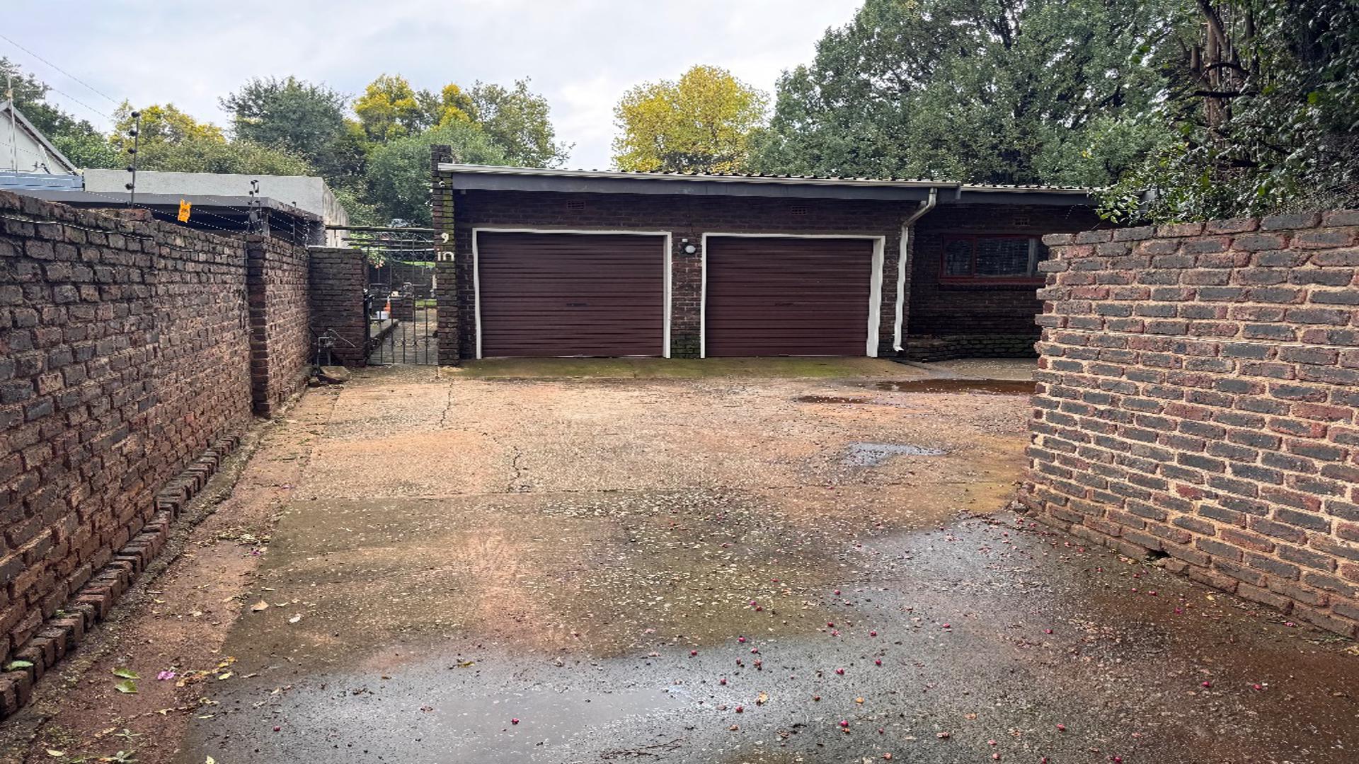 Front View of property in Kempton Park