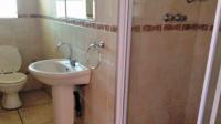 Bathroom 1 - 6 square meters of property in Berton Park