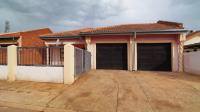 Front View of property in Soshanguve