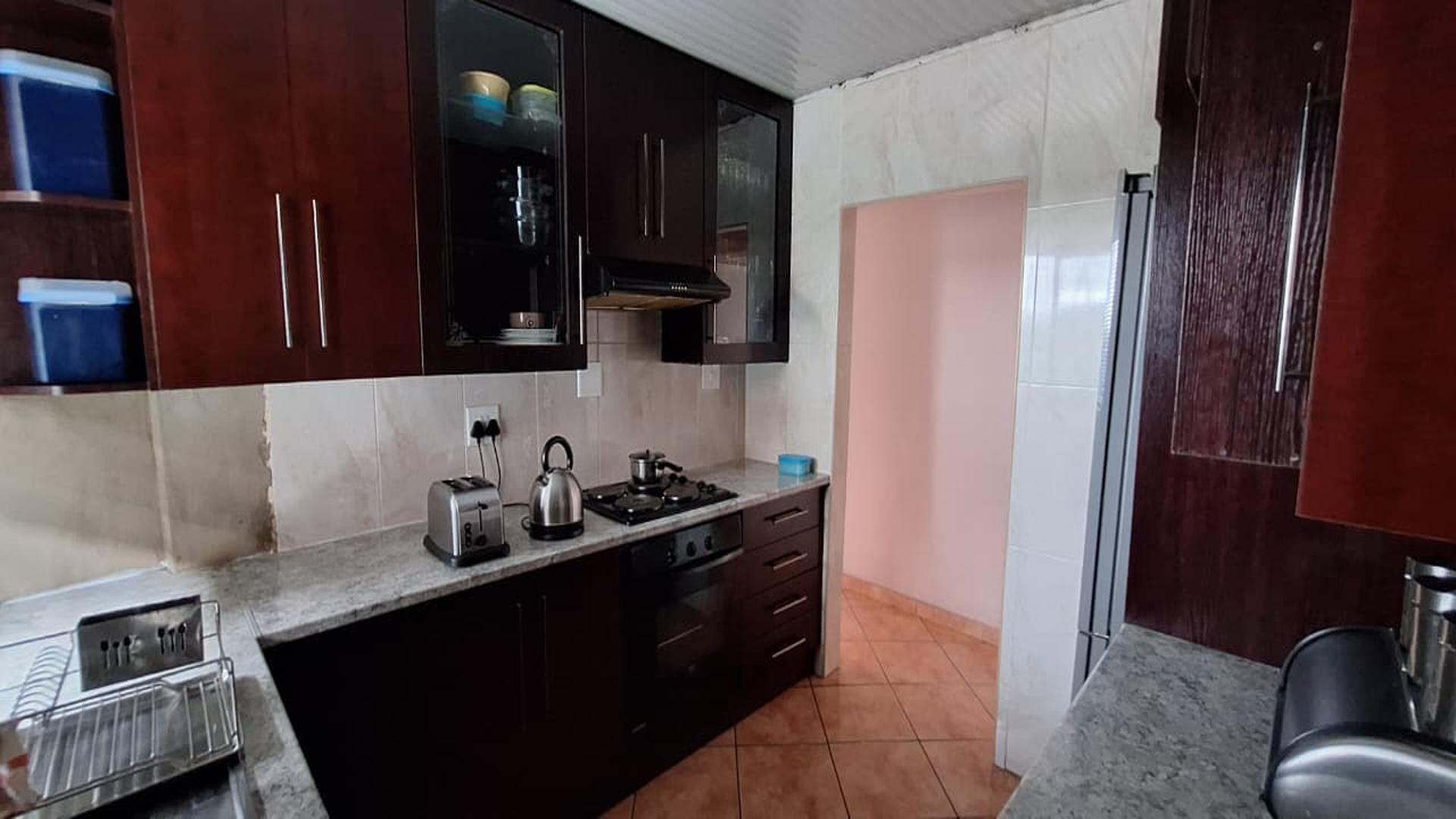 Kitchen - 9 square meters of property in Payneville
