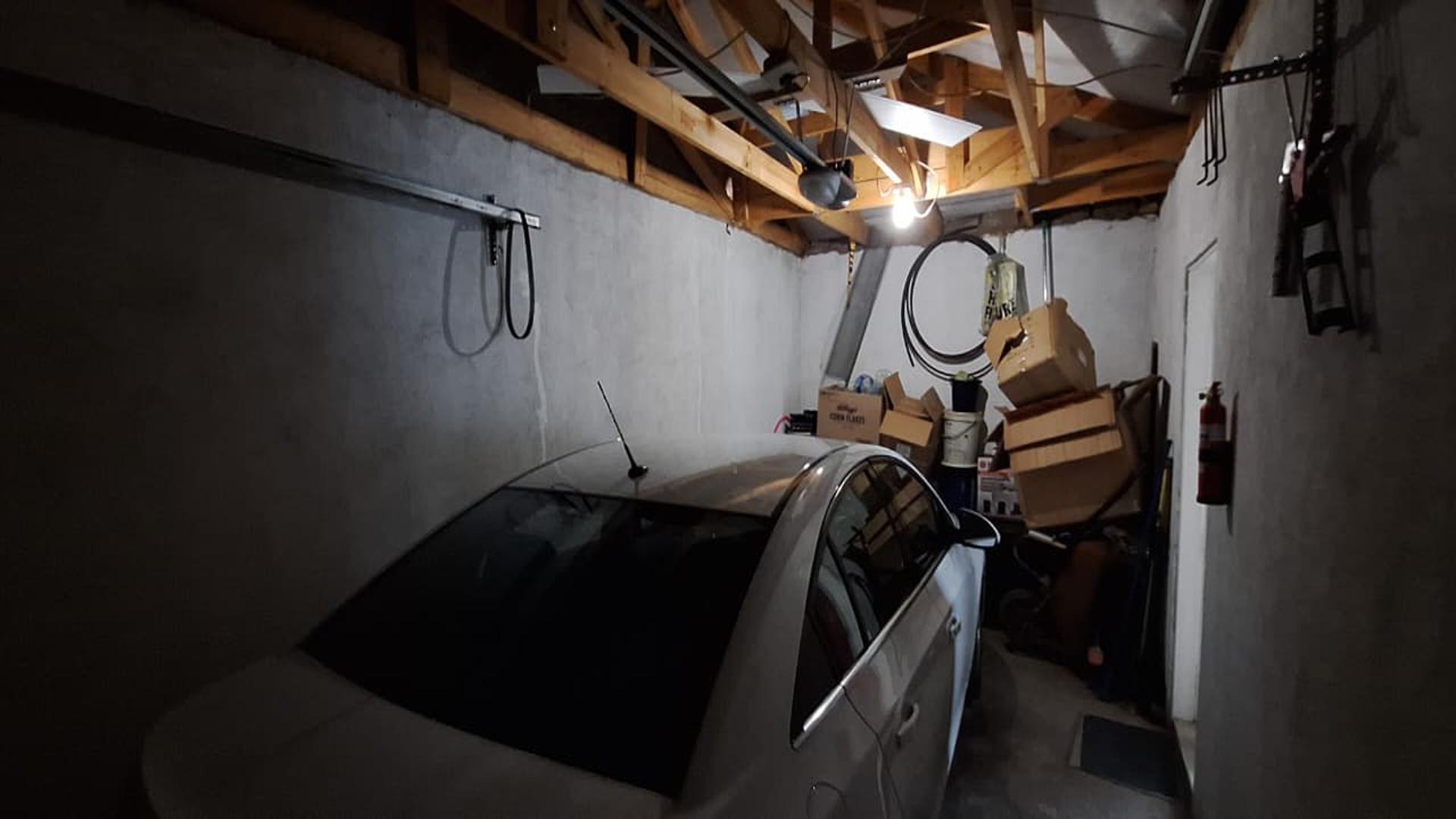 Garage - 21 square meters of property in Payneville