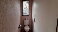 Bathroom 1 - 2 square meters of property in Payneville