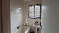 Bathroom 2 - 3 square meters of property in Payneville