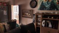 Lounges - 28 square meters of property in Glenmarais (Glen Marais)