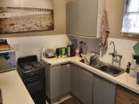 Kitchen - 13 square meters of property in Glen Marais