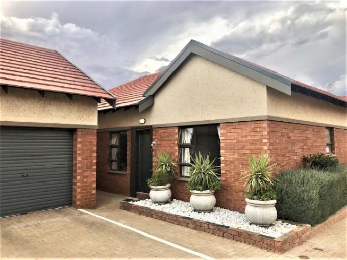 Standard Bank EasySell 3 Bedroom Sectional Title for Sale in