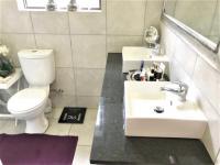 Main Bathroom of property in Bloemfontein