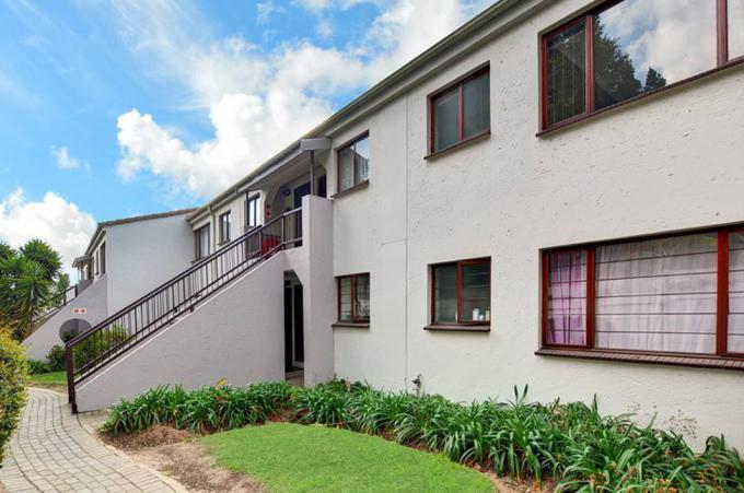 2 Bedroom Apartment to Rent in Sunninghill - Property to rent - MR178372