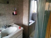 Bathroom 3+ of property in Comet
