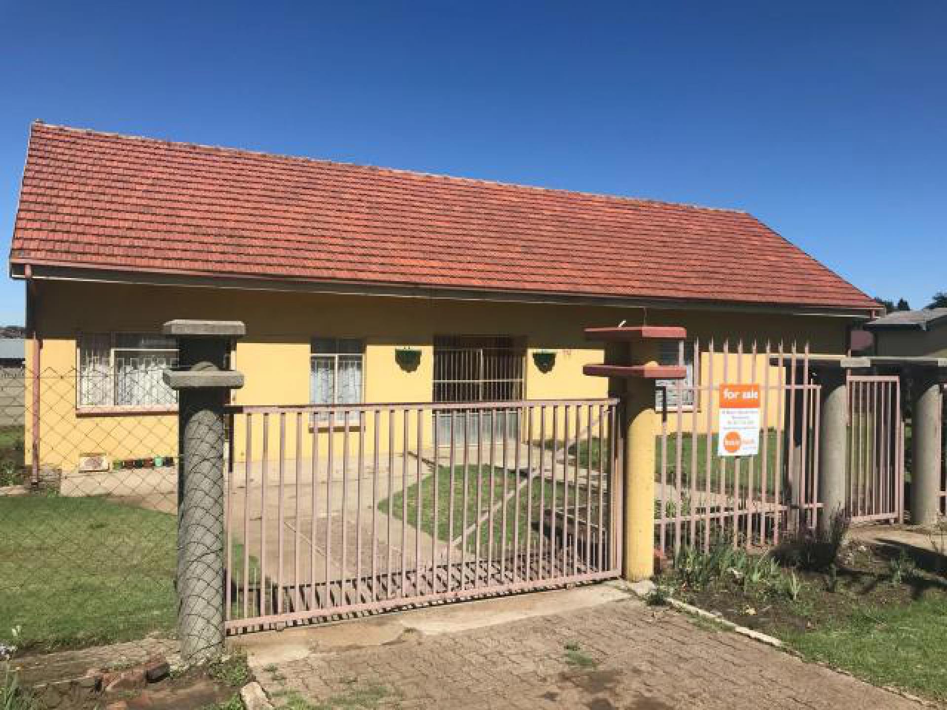 Front View of property in Ermelo