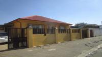 Front View of property in La Rochelle - JHB