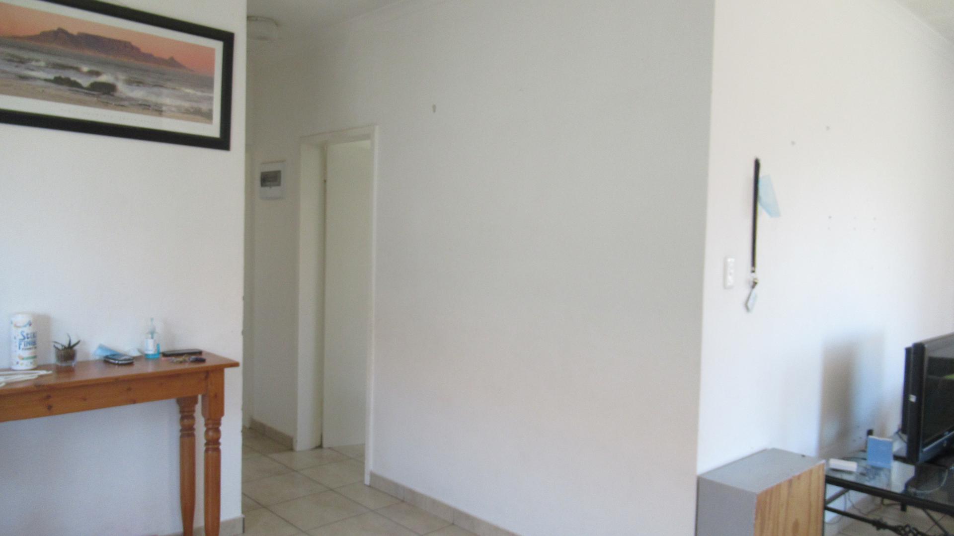 Dining Room - 11 square meters of property in Zandspruit