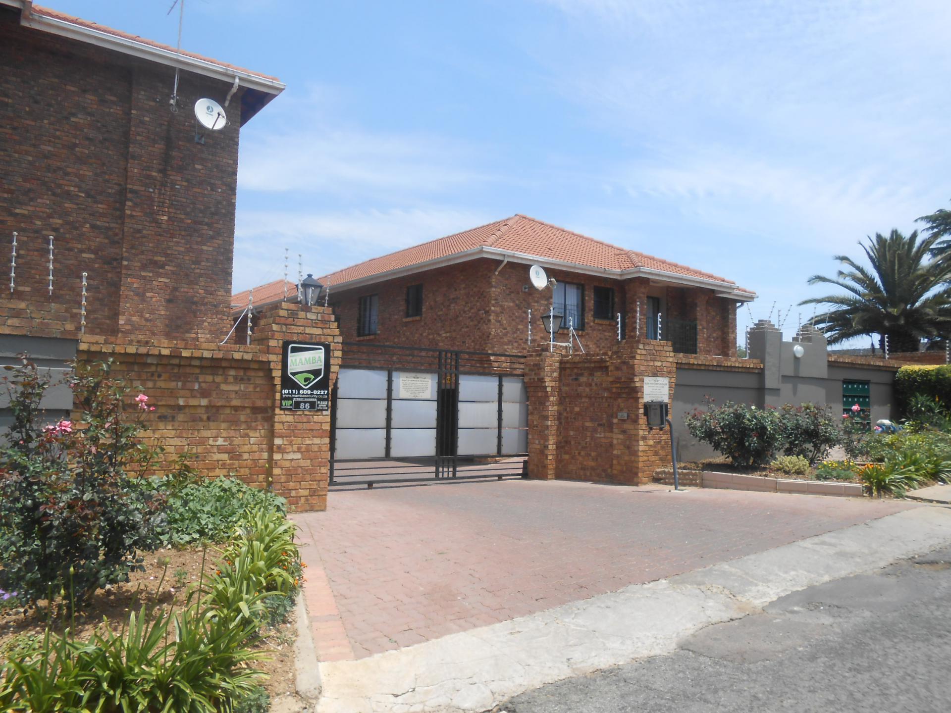 Front View of property in Edenvale