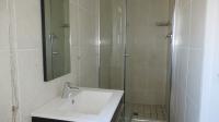 Main Bathroom - 5 square meters of property in Gleneagles