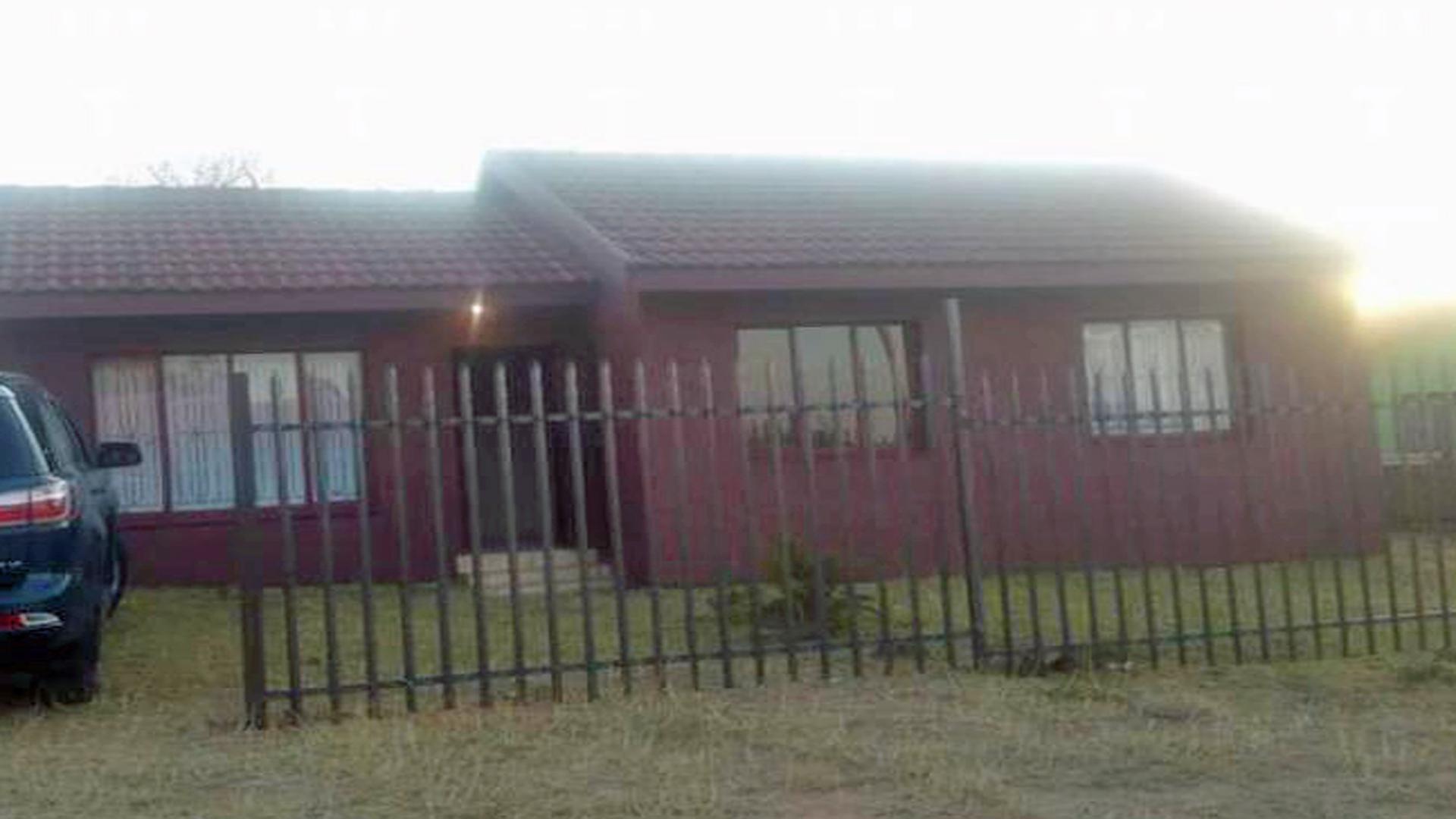 Front View of property in Emoyeni - Mpumalanga