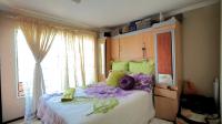 Main Bedroom - 12 square meters of property in Mahube Valley