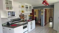 Kitchen - 23 square meters of property in Dana Bay