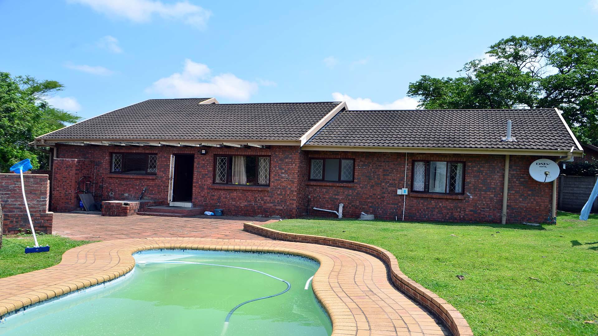 Front View of property in Richards Bay