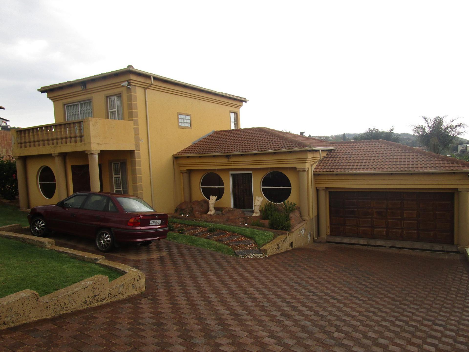 Front View of property in Rangeview