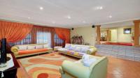 Lounges - 53 square meters of property in Rangeview
