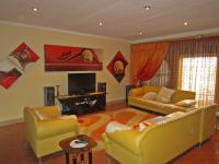 TV Room - 39 square meters of property in Rangeview