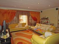 TV Room - 39 square meters of property in Rangeview