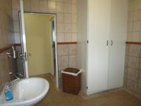 Bathroom 1 - 10 square meters of property in Rangeview