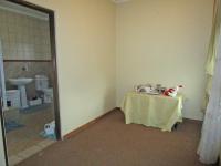 Main Bedroom - 35 square meters of property in Rangeview