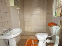 Bathroom 2 - 6 square meters of property in Rangeview