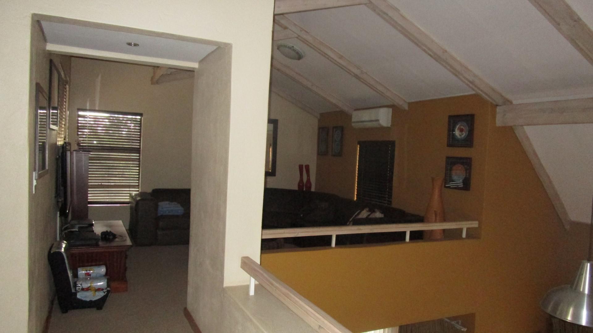 Spaces - 55 square meters of property in Craighall Park