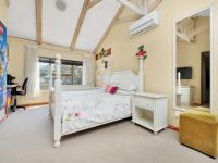 Bed Room 1 - 18 square meters of property in Craighall Park