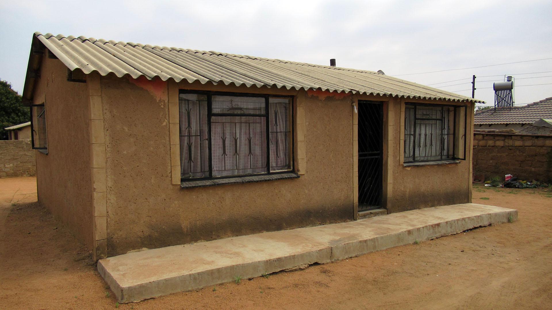 Front View of property in Mabopane