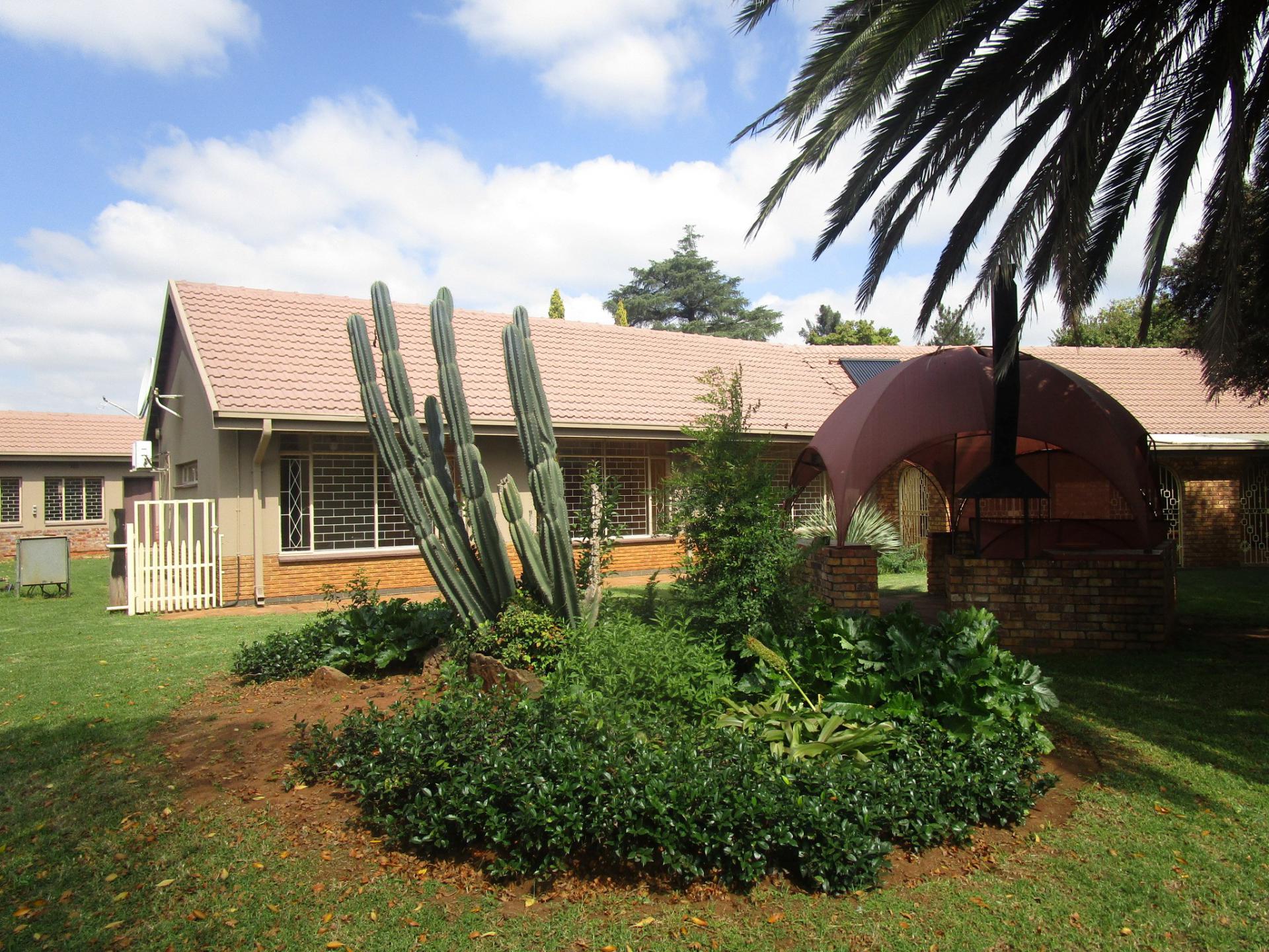 Backyard of property in Risiville