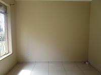 Bed Room 2 - 17 square meters of property in Risiville