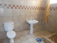 Bathroom 3+ of property in Robertsham