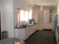 Kitchen - 28 square meters of property in Robertsham