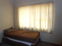 Bed Room 3 - 11 square meters of property in Robertsham