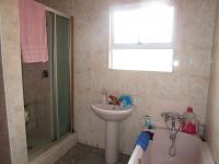 Main Bathroom - 7 square meters of property in Eldorado Park AH